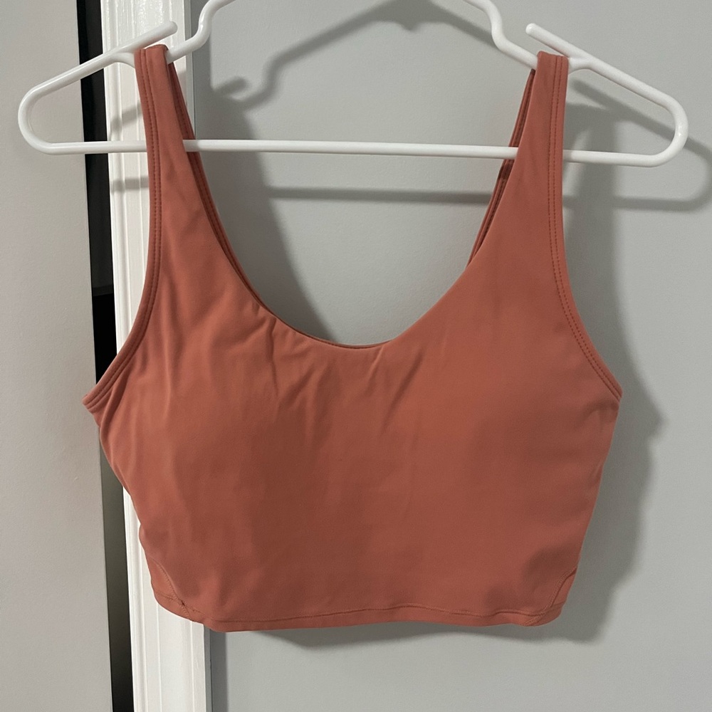 Athletic cropped tank top